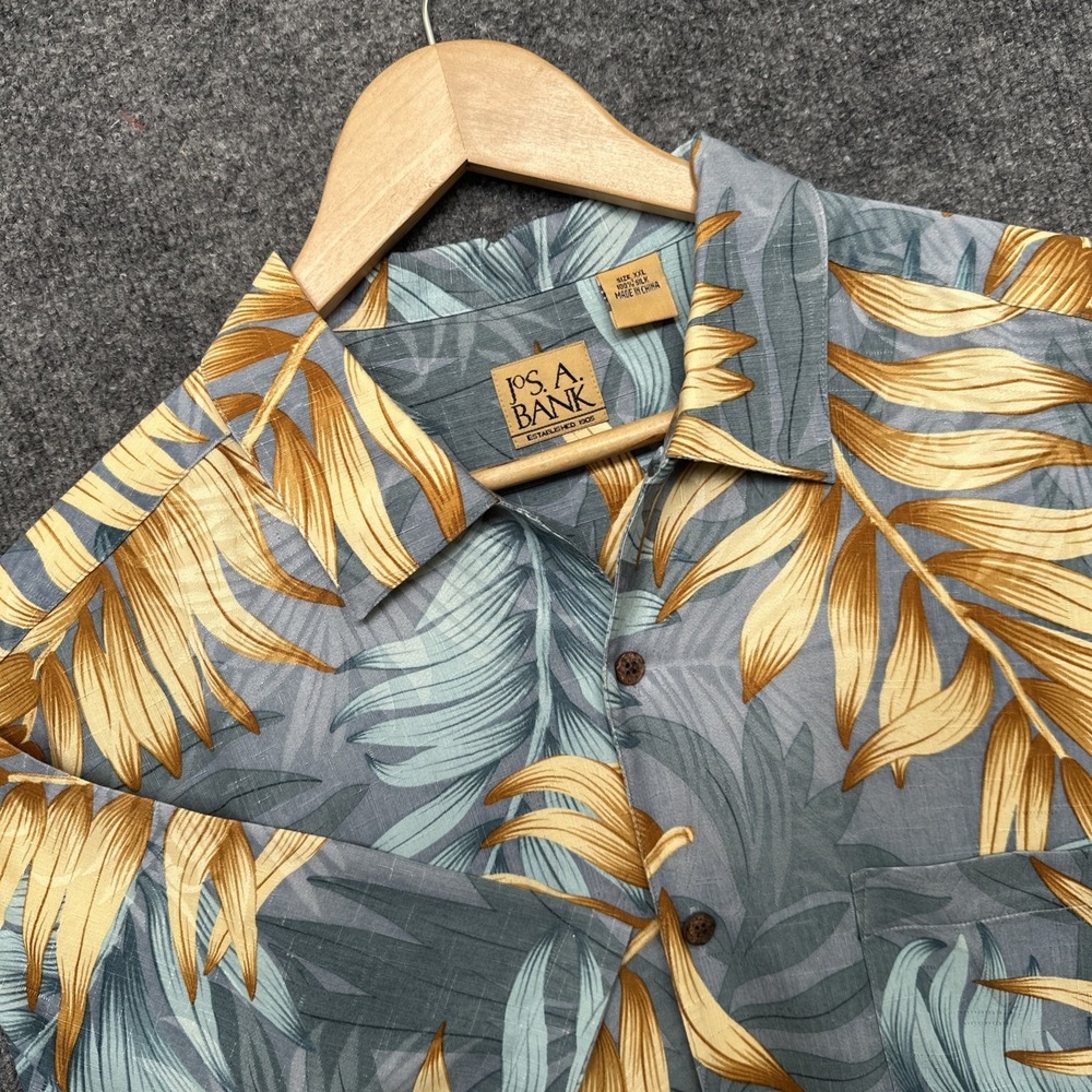 Jos A Bank 100% Silk Hawaiian Shirt Men's 2XL Blue Palm Print Short Sleeve